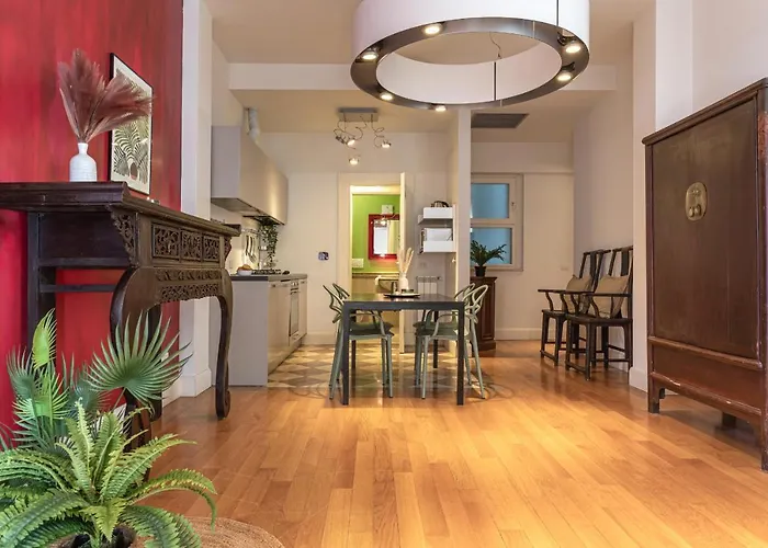 Oasis Centre דירה